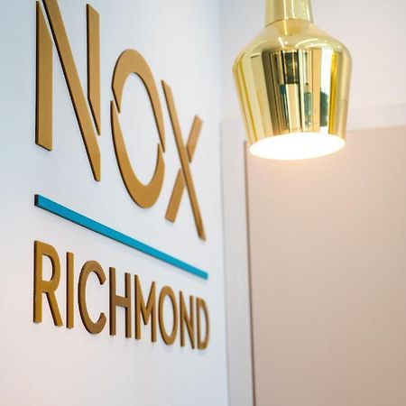 Aparthotel Nox Richmond Richmond  Exterior foto